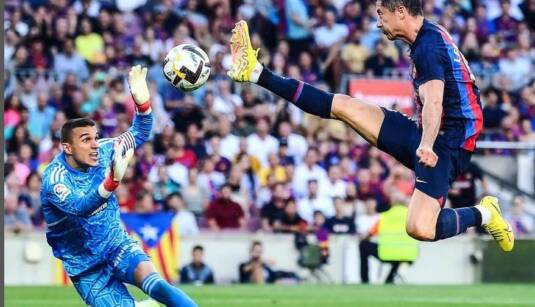 خلاصه بازی بارسلونا و وایادولید (۴-۰) | بازگشت لواندوفسکی به اوج