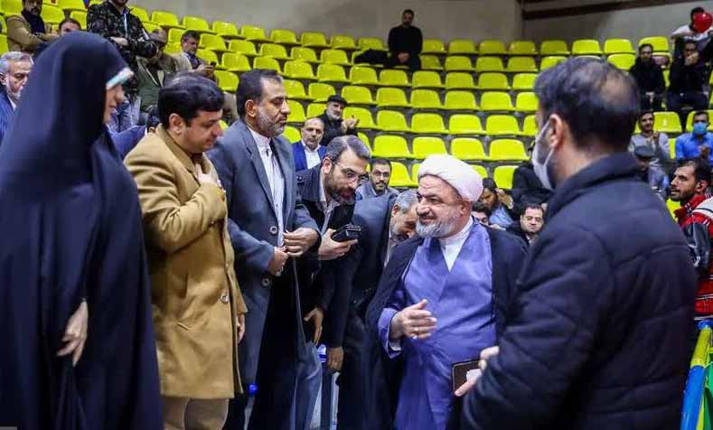 به دهان تندروهای مجلس و خیابان ها پوزه بند بزنید | امام حسن (ع) هم با قاتلین پدرش صلح کرد